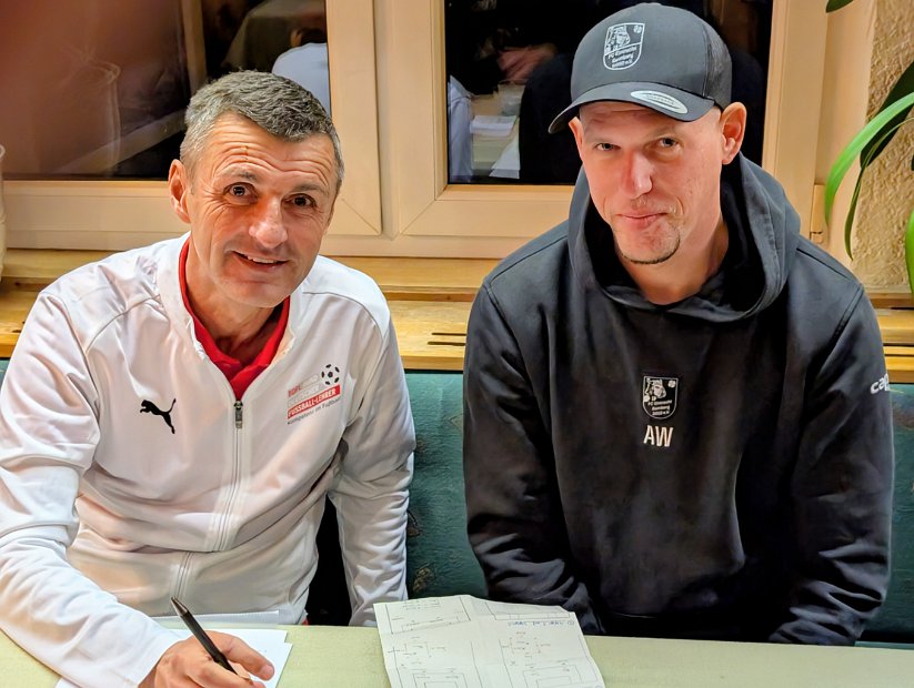 PXL_20251027_162813310.RAW-01.MP.COVER~2