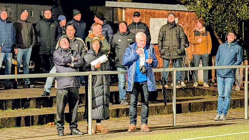 PXL_20251027_174052045.RAW-01.MP.COVER~2