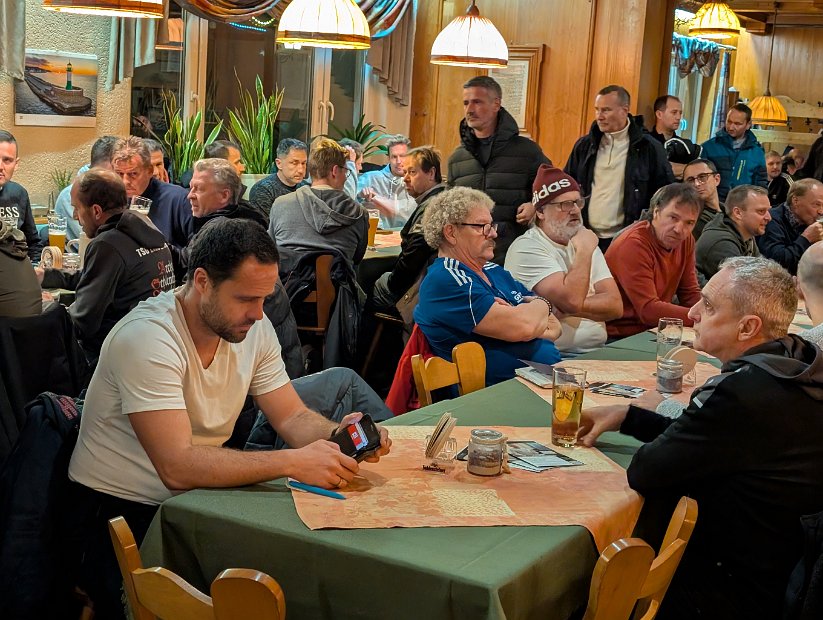 PXL_20251027_191128356.RAW-01.MP.COVER