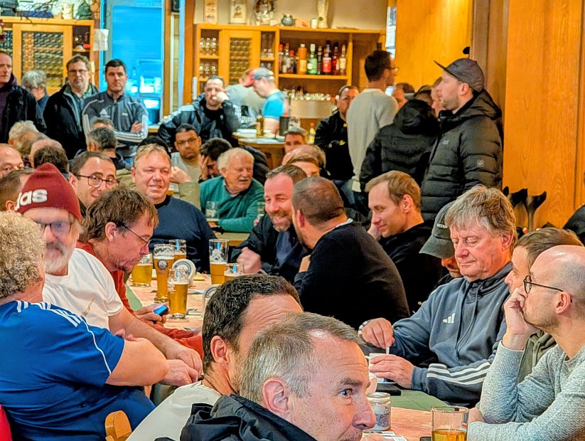 PXL_20251027_191806574.RAW-01.MP.COVER~2