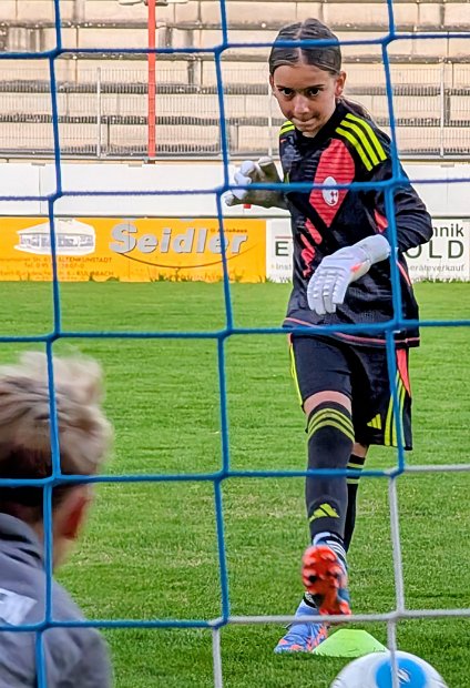 PXL_20250912_173050264~2